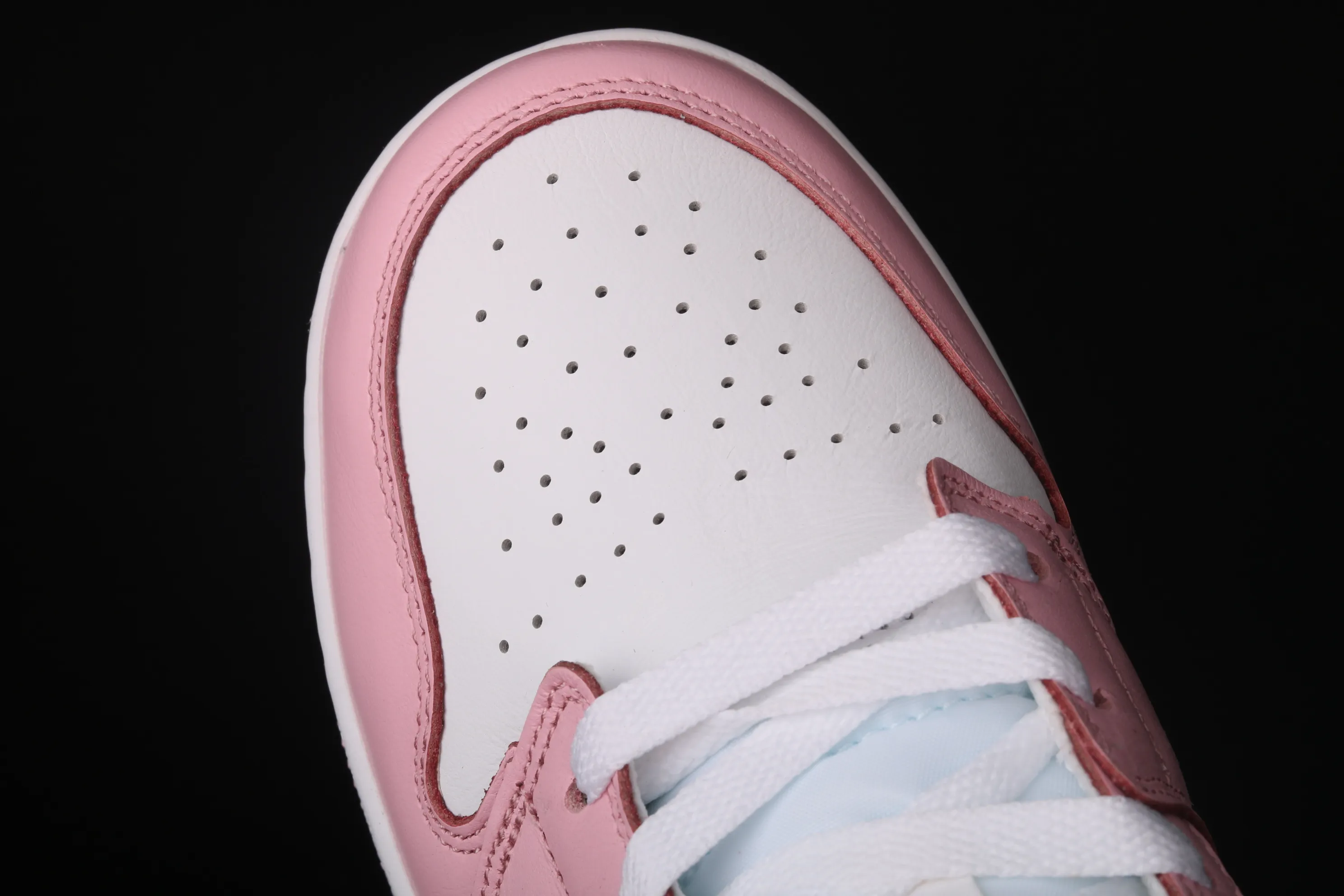 All categories Air Jordan Jordan series basketball shoes Air Jordan 1 Mid Air Jordan 1 Mid SE AJ1 Joe 1 white pink black hook Zhongbang basketball shoes BQ6472-500